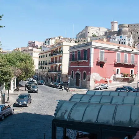 In Vacanza a Gaeta - L'Elica b&b-2